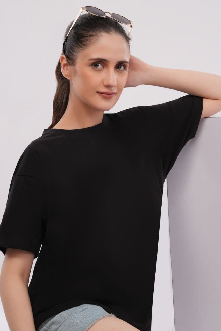 Black oversized tshirt made with 220 GSM combed cotton — front view
